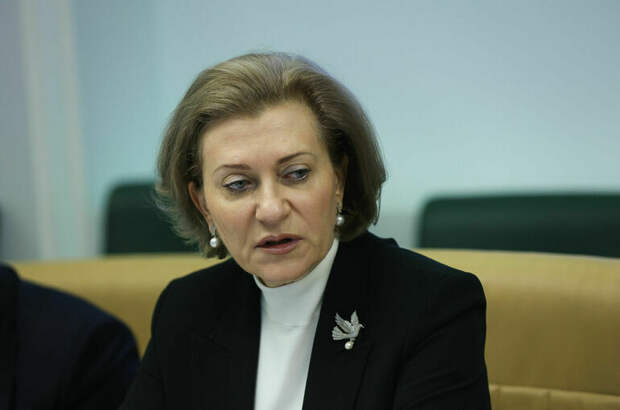 Надувные батуты для детей в парках развлечений предложили запретить