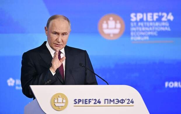 Путин заявил, что бывшие лидеры мира пытаются сохранить роль
