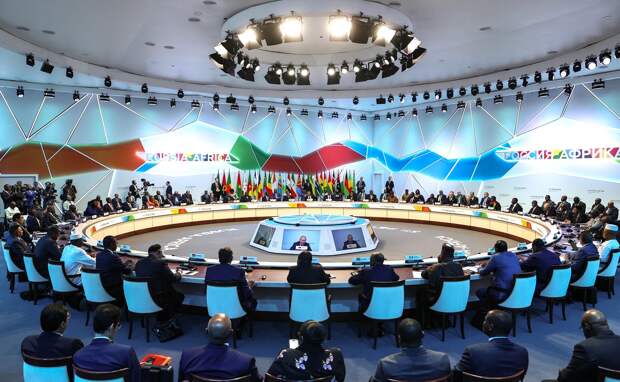 Саммит Россия — Африка: Гегемонии США на Африканском континенте конец — Россия возвращается в Африку
