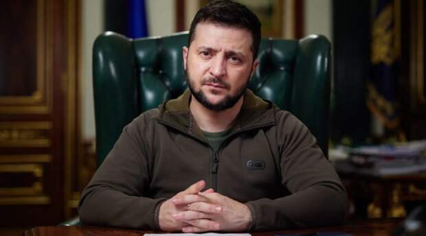Смирнов: В ОП Украины признались о том, кто реально правит страной