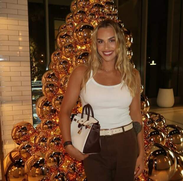 Звезда тенниса Арина Соболенко выходит замуж за бизнесмена — видео