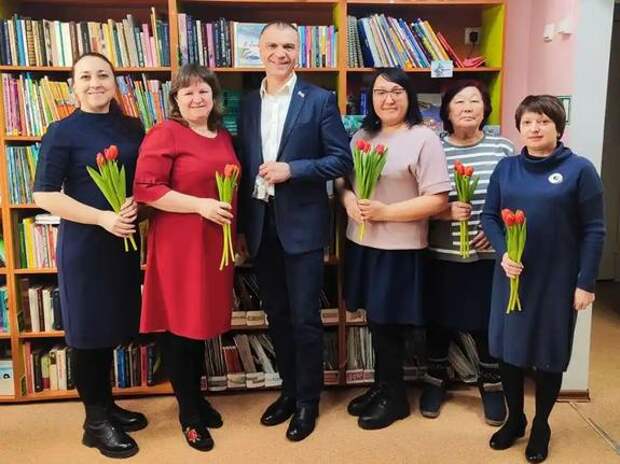 Депутаты Думы Иркутска поздравили горожан