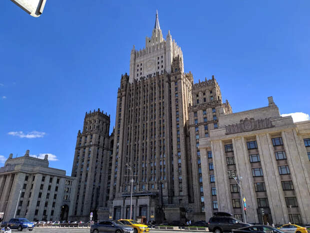 МИД России требует урегулировать биологическую деятельность США на Украине