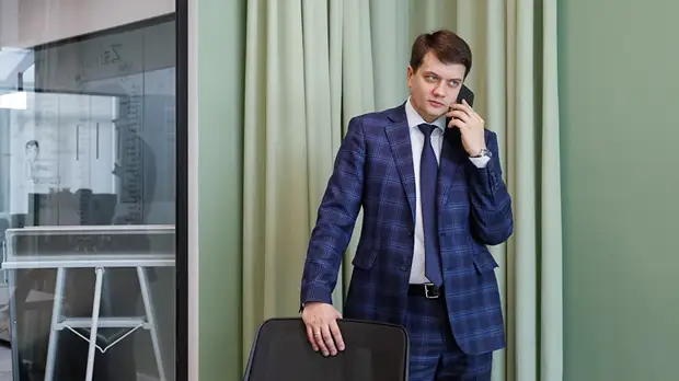 Кастинг политических талантов: как Зеленский проводит отбор кандидатов на выборы в Верховную раду