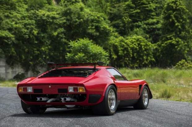 Специалисты Lamborghini отреставрировали спорткар Miura SVR