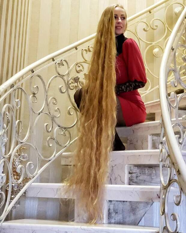 Златовласка из Одессы не стригла волосы 30 лет