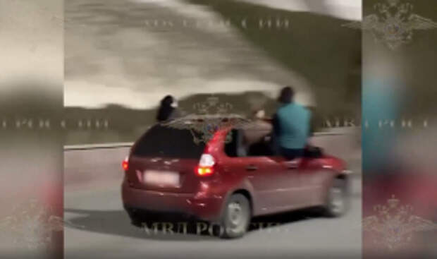 В Республике Татарстан полицейские составили протоколы об административных правонарушениях на водителя, перевозившего пассажиров вне салона