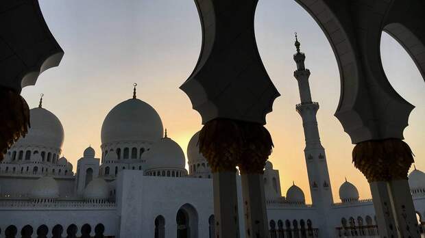 ОАЭ вызвали посла Ирана и вручили ноту протеста из-за ударов