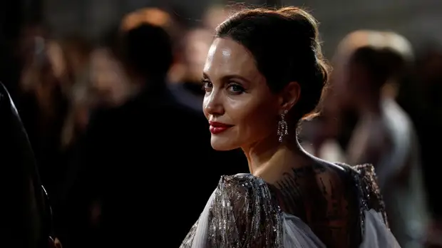 Халиев: не удивлюсь, если UFC подпишет Анджелину Джоли