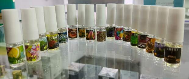 Вот такой набор пробников - ароматов для дома приехал сегодня