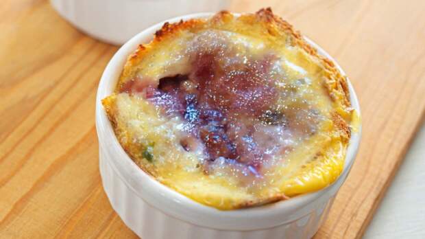 Нежный сливочный пудинг из кулича за 30 минут: нашла рецепт, как спасти зачерствевшую выпечку