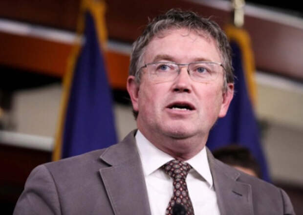 В Конгрессе инициировали выход США из НАТО В Конгрессе инициировали выход США из НАТО