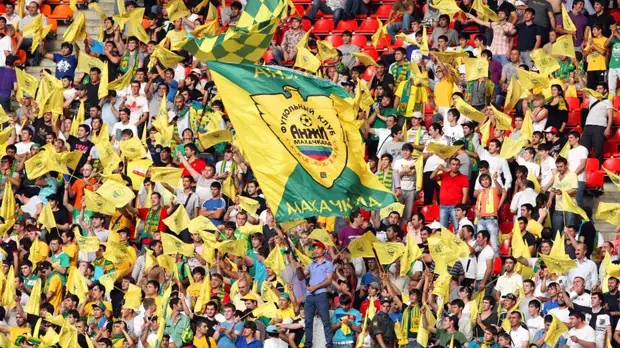 «Нет денег даже на бензин»: почему «Анжи» может сняться с чемпионата России по футболу