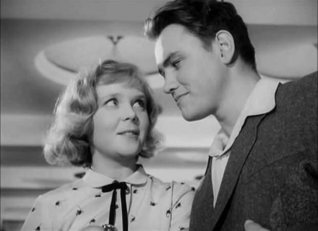 Кадр из фильма *Солдатское сердце*, 1958 | Фото: kino-teatr.ru Кадр из фильма *Солдатское сердце*, 1958 | Фото: kino-teatr.ru