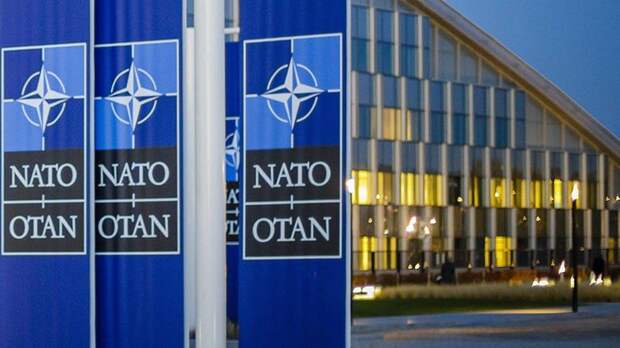 Евсеев: западные страны поставками оружия ВСУ провоцируют конфликт между Россией и НАТО