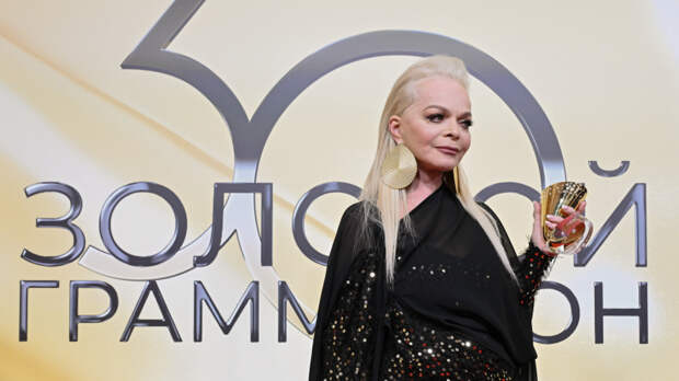 «Проще не бывает»: Лариса Долина рассказала про свой райдер