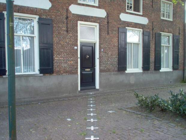 Барле: оригинальный город, который поделили между собой Бельгия и Нидерланды