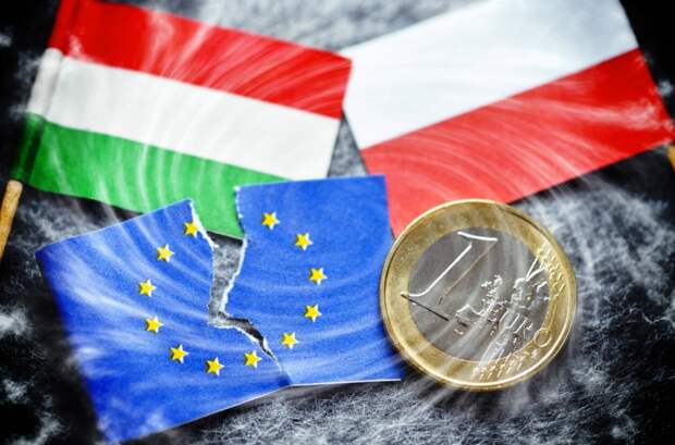 Польша и Венгрия отстаивают традиционные ценности вопреки воле ЕС