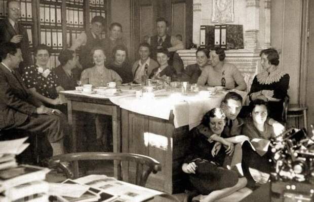 В мастерской Генриха Хоффмана / Фото: kulturologia.ru В мастерской Генриха Хоффмана / Фото: kulturologia.ru