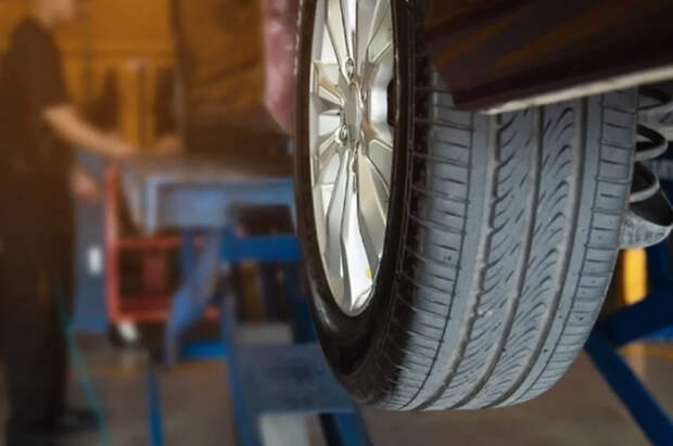 Родионов предупредил: при заморозках не стоит ездить на летней резине