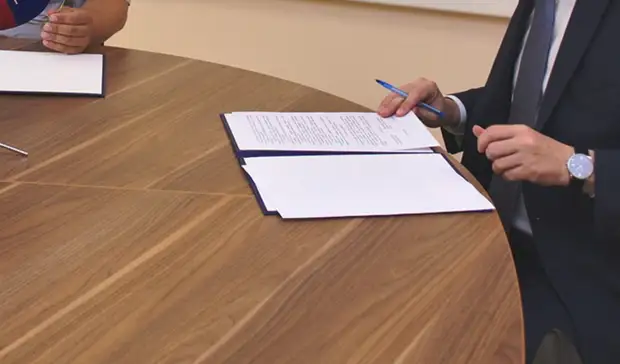 В Тюменской области иностранные компании не увольняют сотрудников