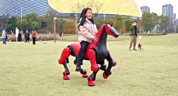 Китайцы сделали роболошадь