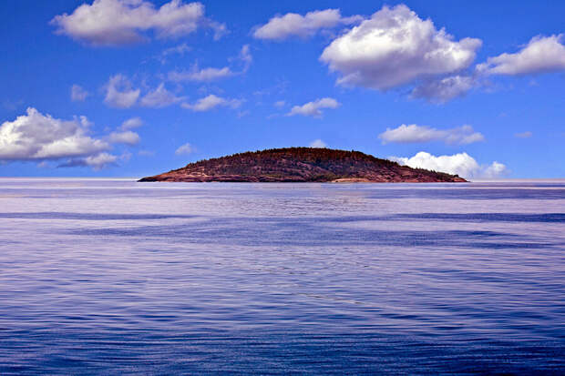 Тайна проклятого острова Бло-Юнгфрун в Швеции