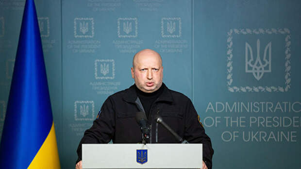 Секретарь СНБО Александр Турчинов во время заявления для прессы в Администрации президента Украины в Киеве