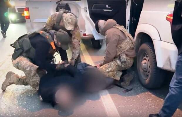 В Астрахани два сотрудника полиции собирались подставить местного жителя под обвинение в распространении наркотиков