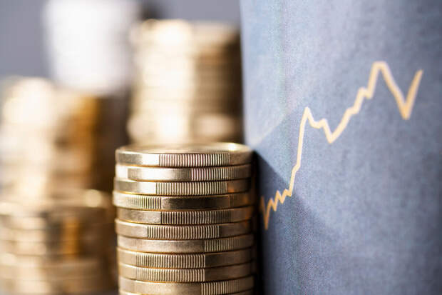 Экономист Колташов: Минфин намерен девальвировать рубль – это опасный шаг