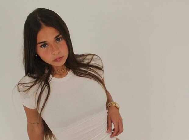 TMZ: в США хотят обложить OnlyFans-моделей налогом на грех в 50%