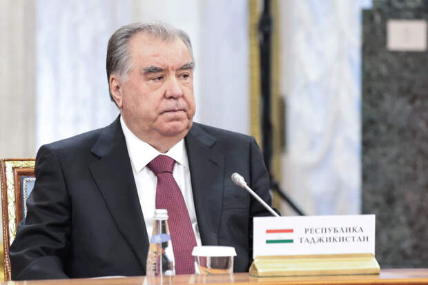 Президент Таджикистана осудил удары по резиденции Путина