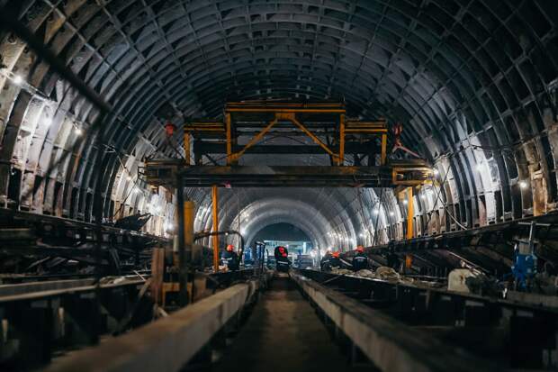 В Петербурге на ремонт тоннелей «красной» ветки метро потратят 639 млн