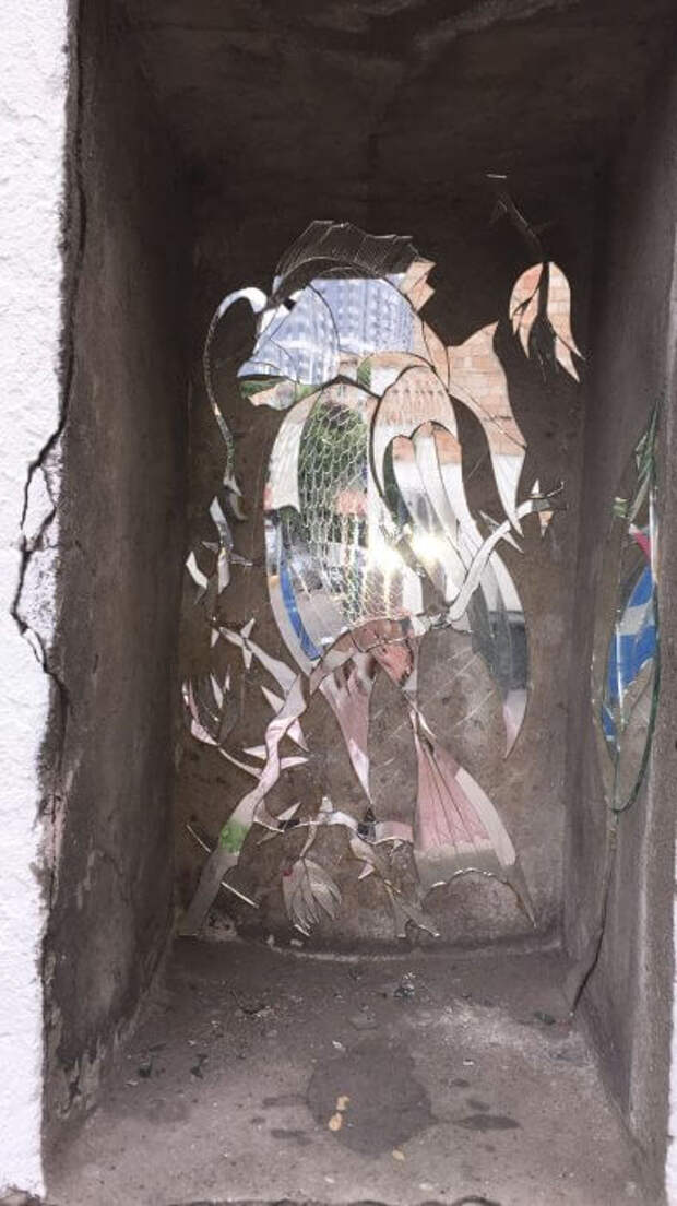 Новые «небесные рыбы» украсили дом в Савёловском