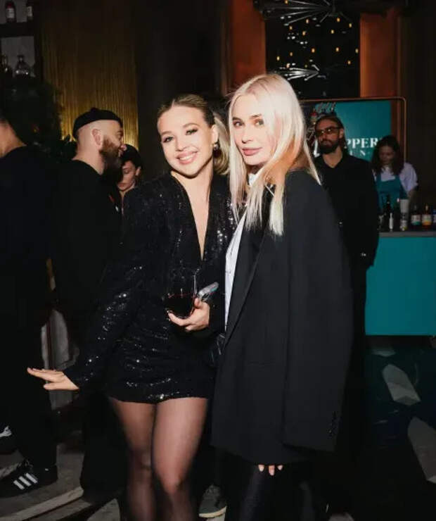 Аня Покров и Наталья Рудова