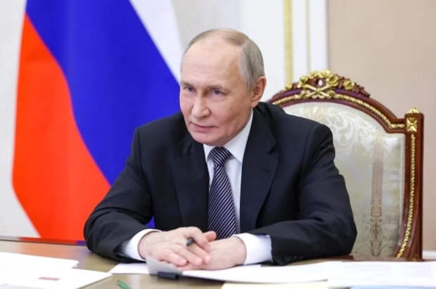 Путин провел встречу с главой Чувашии