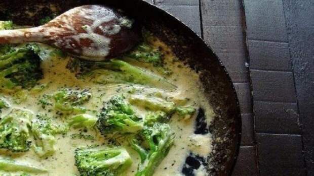 Очень вкусный рецепт броколли в соусе из творога и йогурта с чесноком