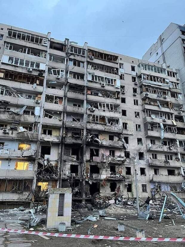 Украинская ПВО атаковала свой же истребитель Су-27 Украинская ПВО атаковала свой же истребитель Су-27