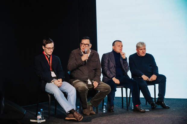 «Читка 4.0»: Виктория Исакова, Олег Савостюк и Егор Кончаловский