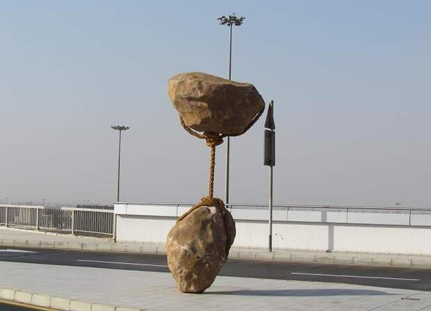 Картинки по запросу rock sculpture at cairo airport