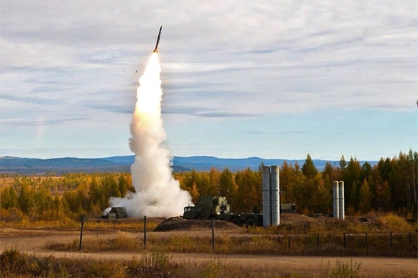 США испытали новую ракету. Россия ответила. Пока асимметрично