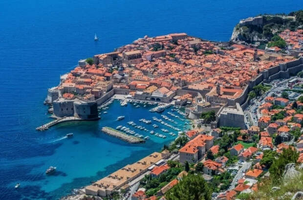 Премьер Хорватии: страна не направит своих военных на Украину