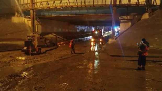Скопление воды ликвидировали на 26-м километре МКАД