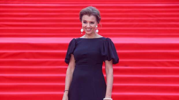 Ксения Алферова призналась, что хотела удочерить ребенка из интерната