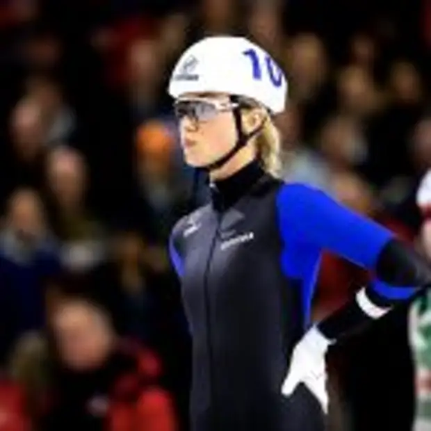 Саския Алусалу-22