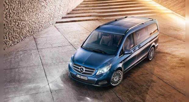 Бывший сотрудник Mercedes разбил более 50 фургонов на складе