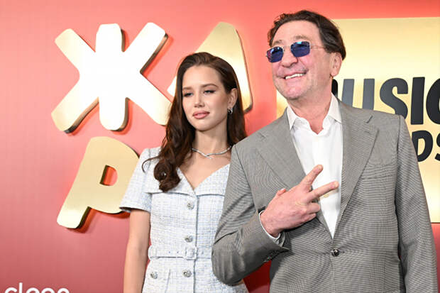 Анна Калашникова прокомментировала расставание Григория Лепса и его молодой невесты