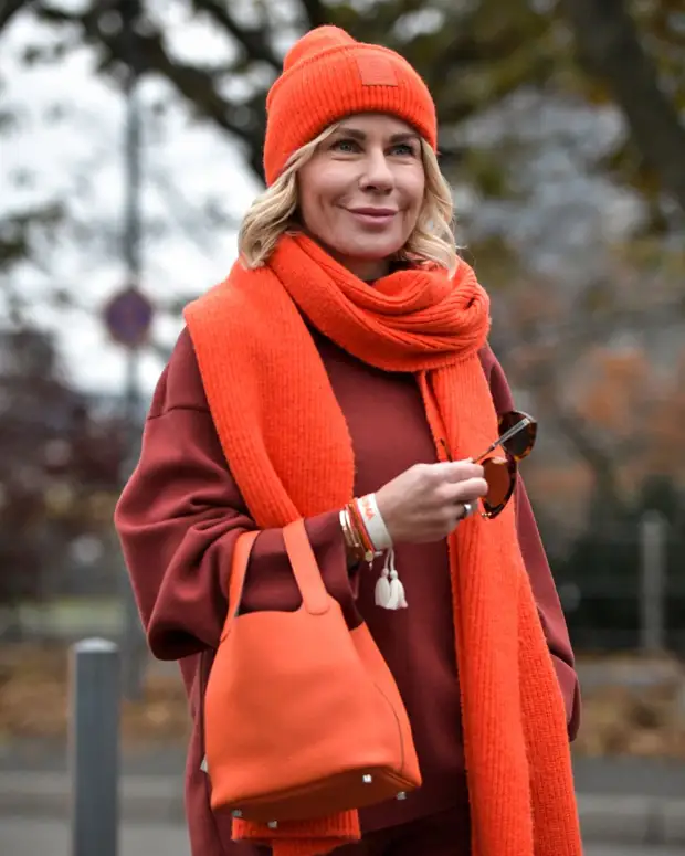 Модные шарфы зима 2022: трендовые модели, которые улучшат ваш образ