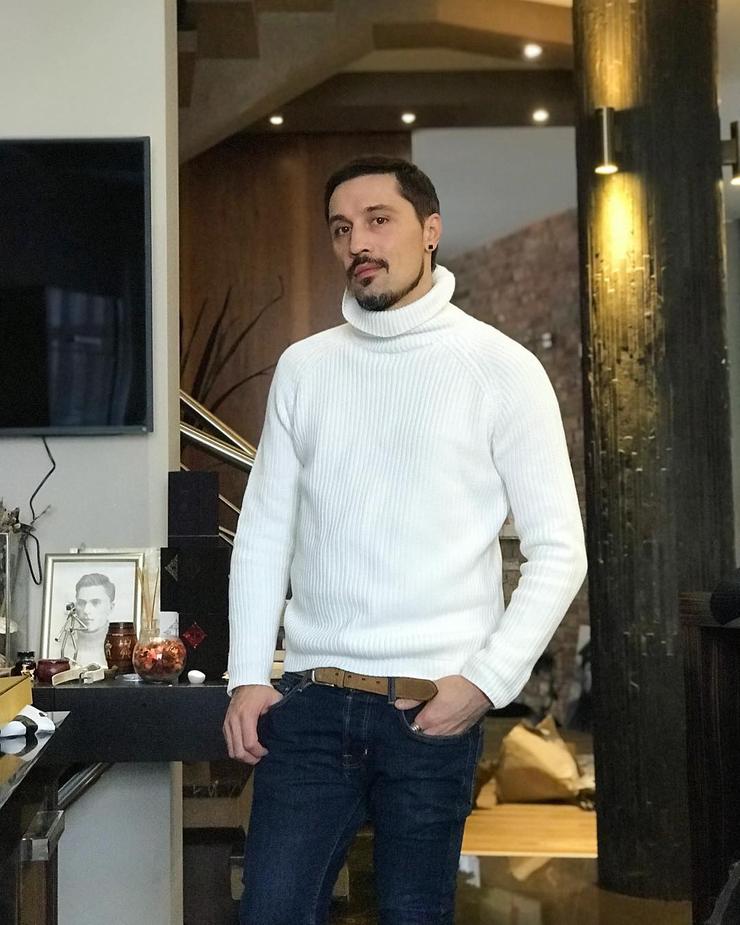 Дима Билан все свои планы связывает с работой Дима Билан все свои планы связывает с работой