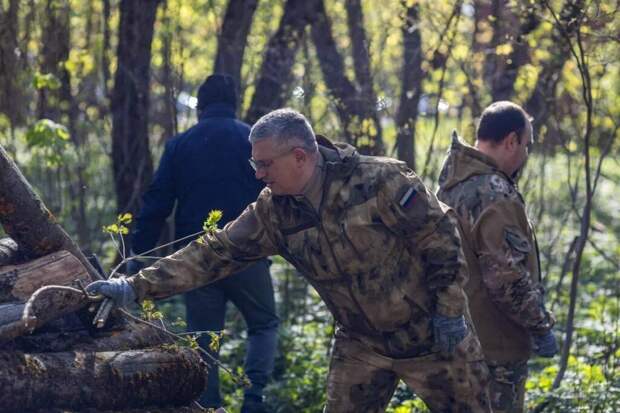 Александр Новиков анонсировал месячник уборок и общегородской субботник